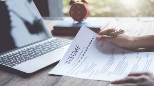 5 Tips for Crafting a Standout Resume as a College Student